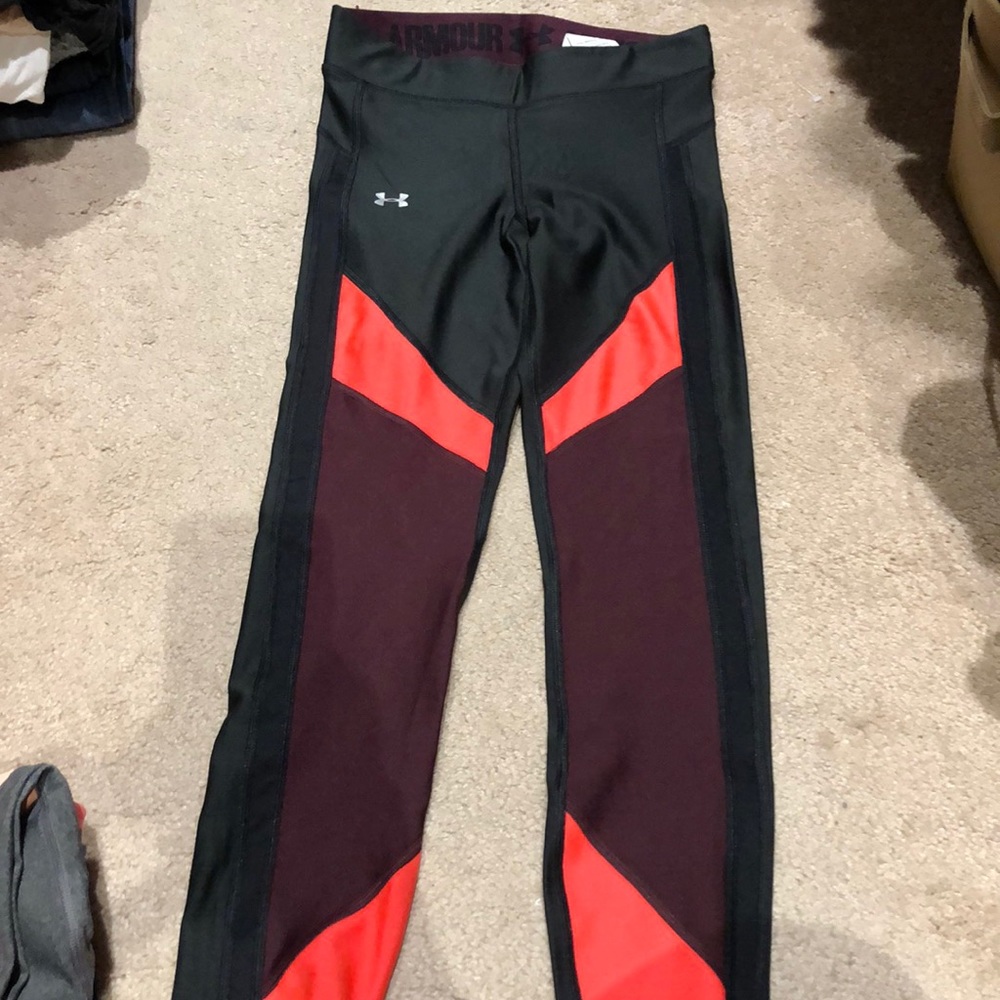 Under armor yoga active pants
